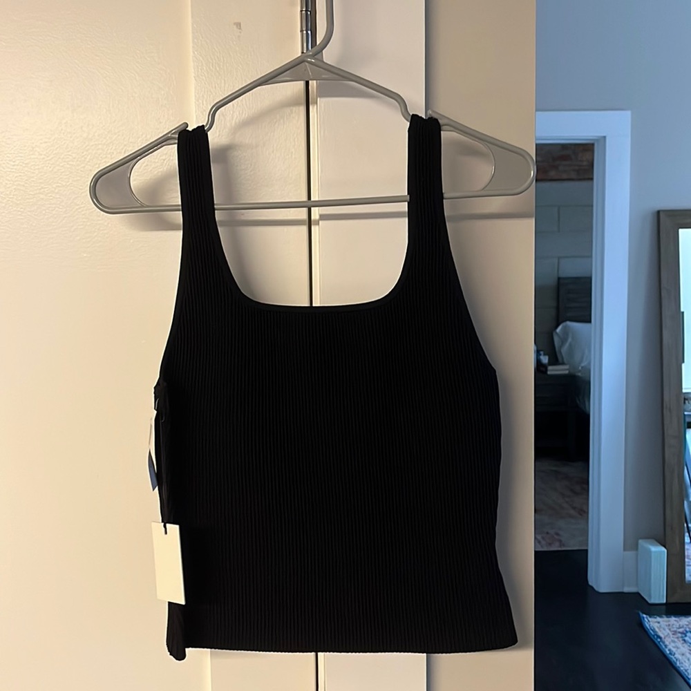 Aritzia Babaton Sculpt Knit Squareneck Tank